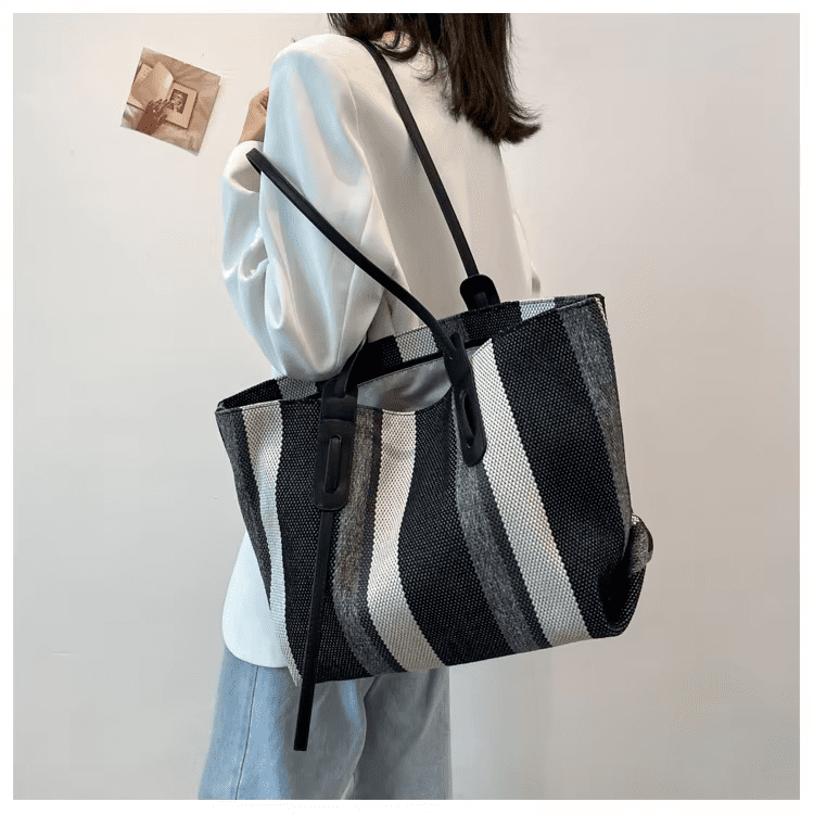 Leisure Shoulder Bag