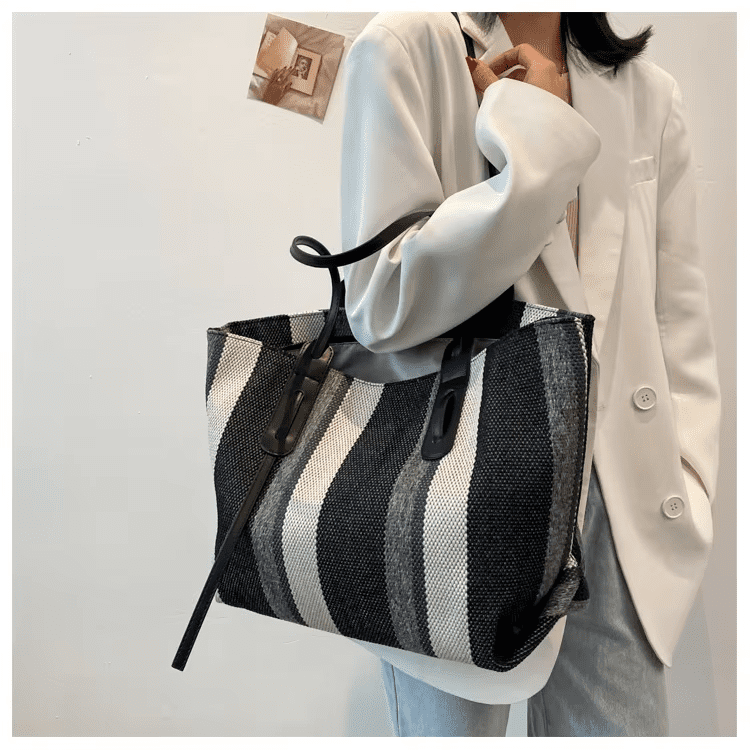 Leisure Shoulder Bag